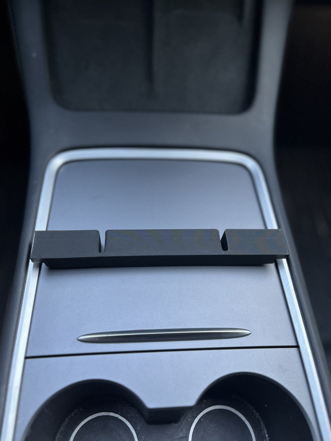 Tesla Model Y Phone Cable USB Charger Holder Organizer