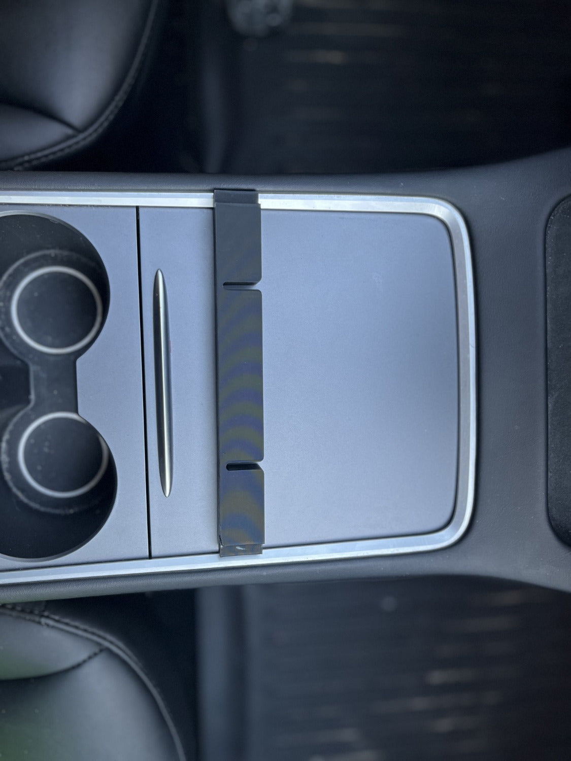 Tesla Model Y Phone Cable USB Charger Holder Organizer